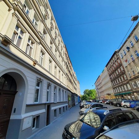 Krotkoterminowy Kat Wroclaw Ngoại thất bức ảnh