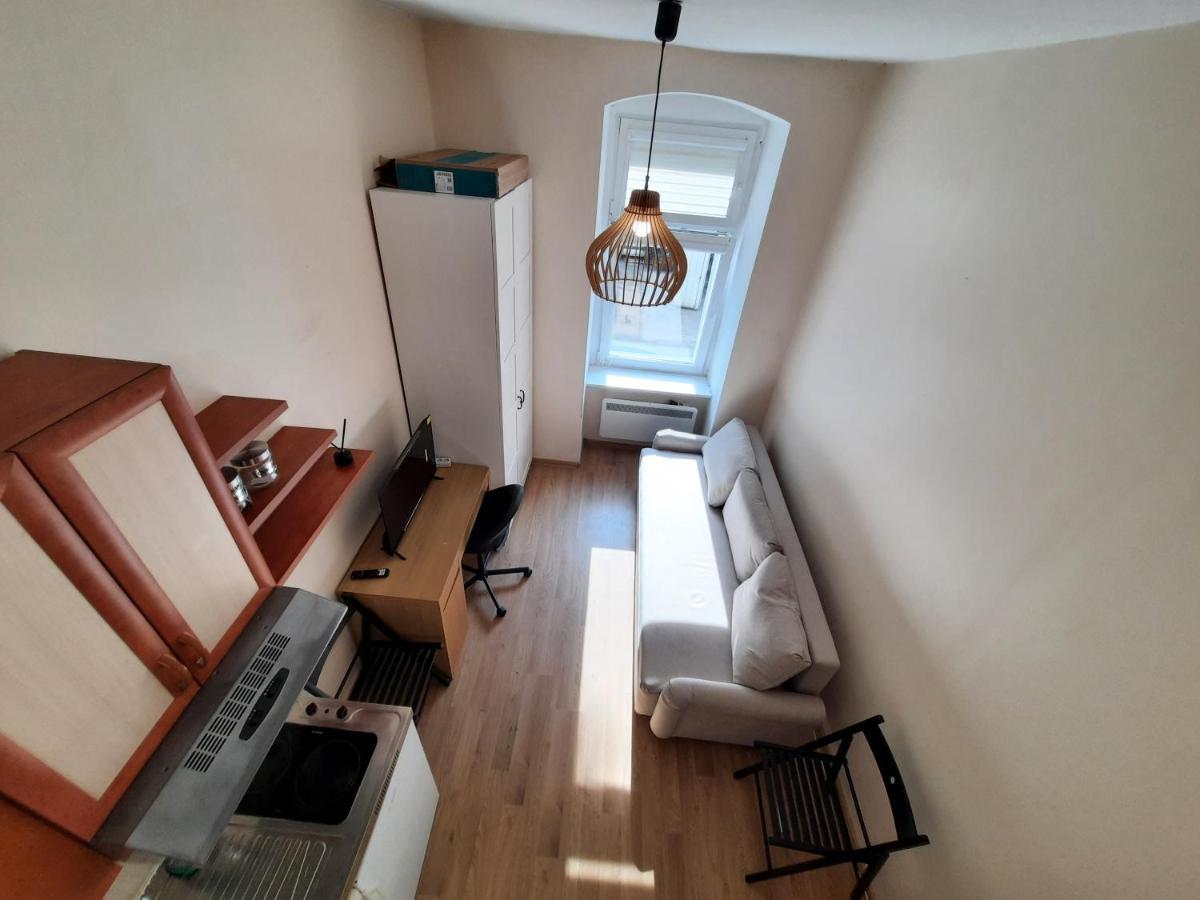 Krotkoterminowy Kat Wroclaw Ngoại thất bức ảnh