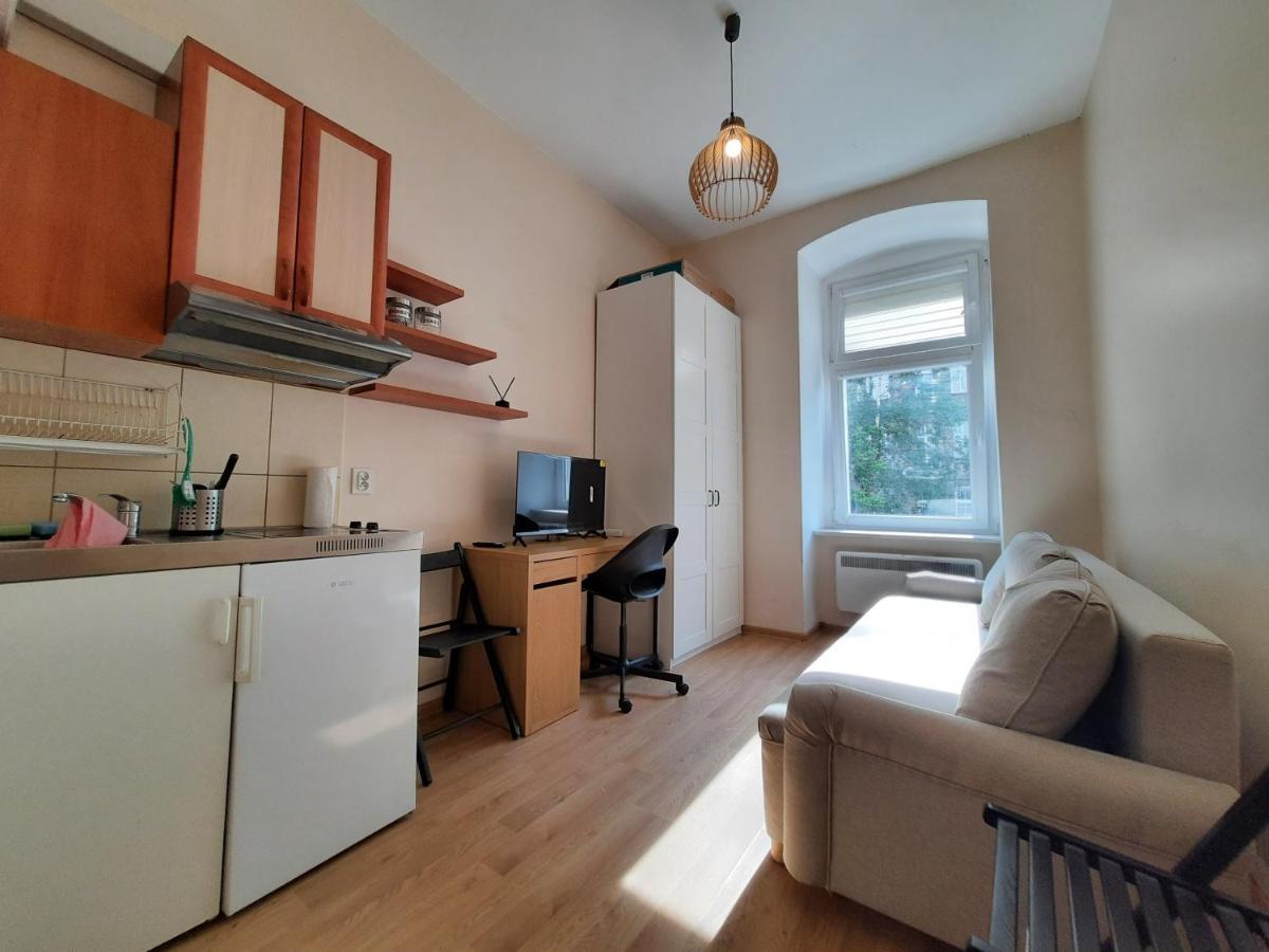 Krotkoterminowy Kat Wroclaw Ngoại thất bức ảnh